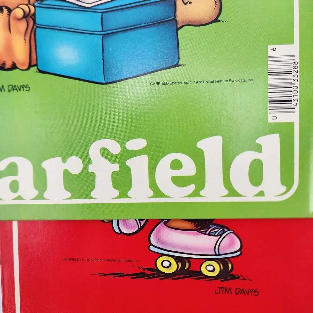 Lot of 5 Vtg 1978 80s Mead Portfolio 3328 Garfield the Cat & Odie Dog Folders
